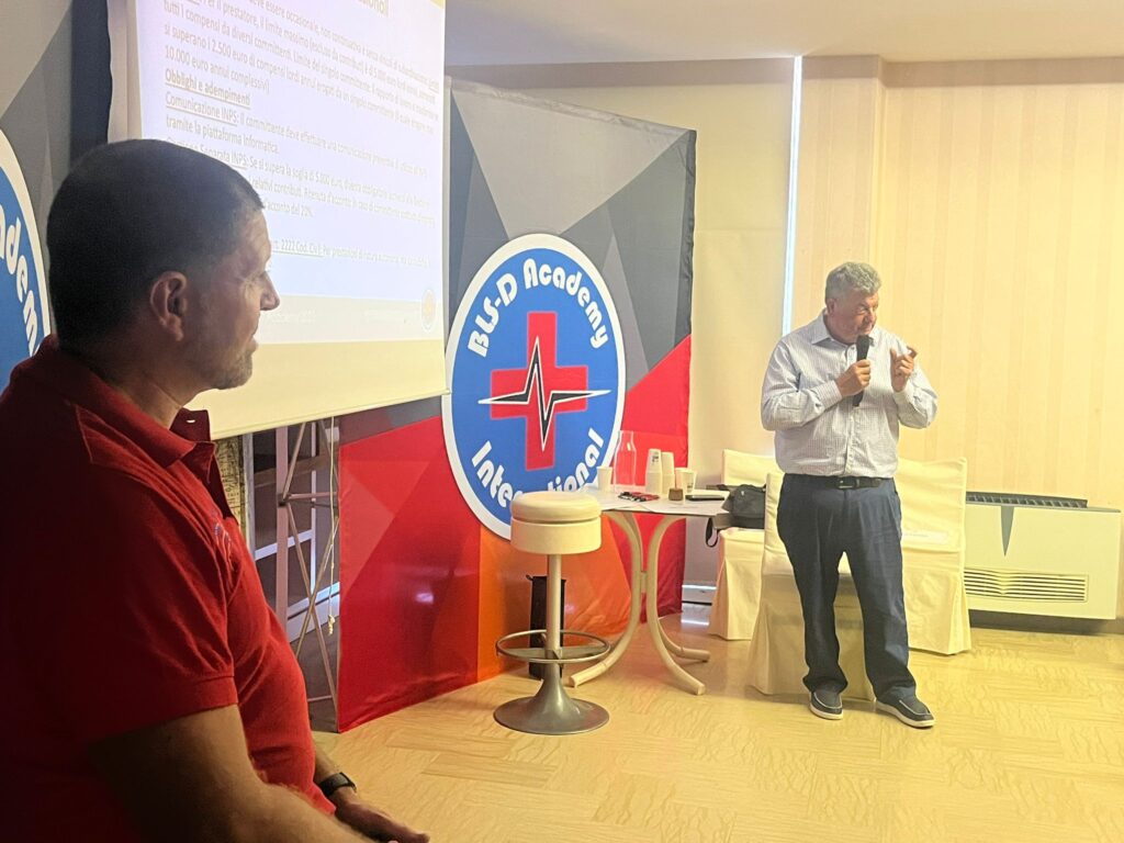 The Italian client held an indoor event using our pop up frame banner stand, she said that she lllloved the pop ups!